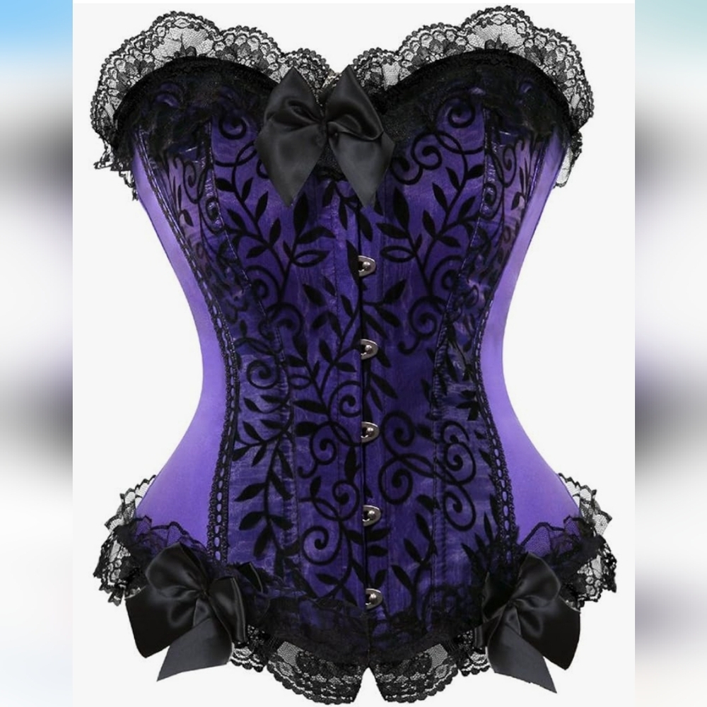 Purple Burlesque/Pirate/Rennesauncey Outfit